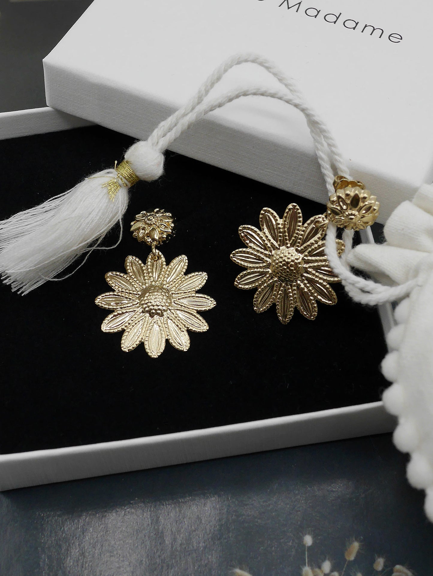 Boucles oreilles pendant simple Margueritte