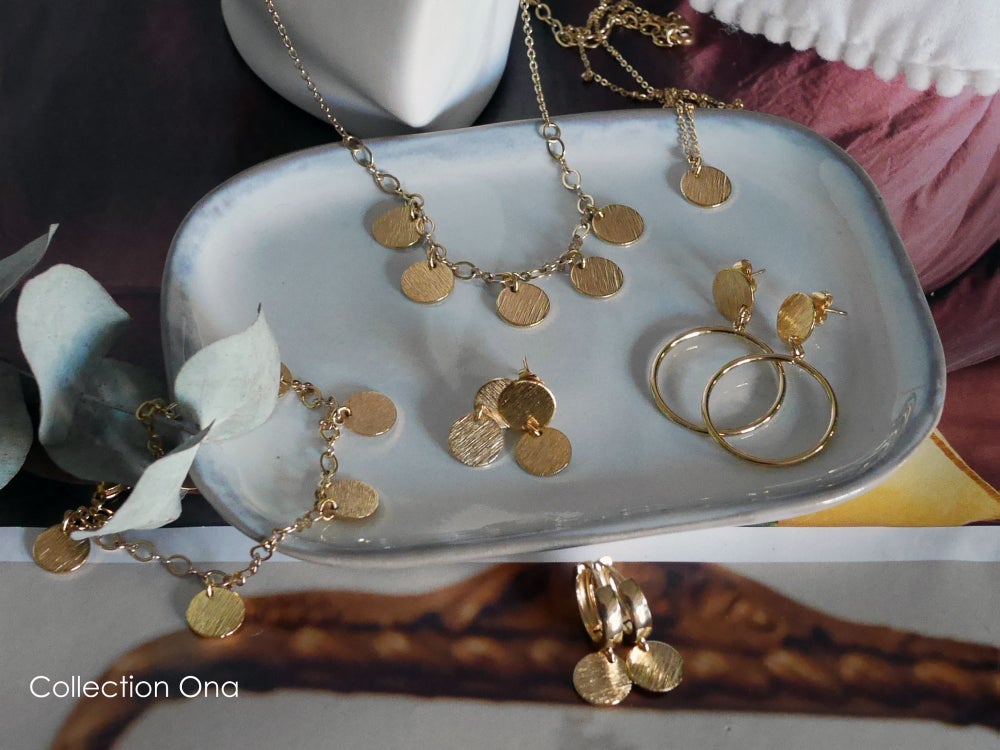 Collier Ona