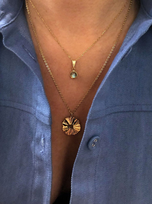 collier pendentif or créateur française de qualité