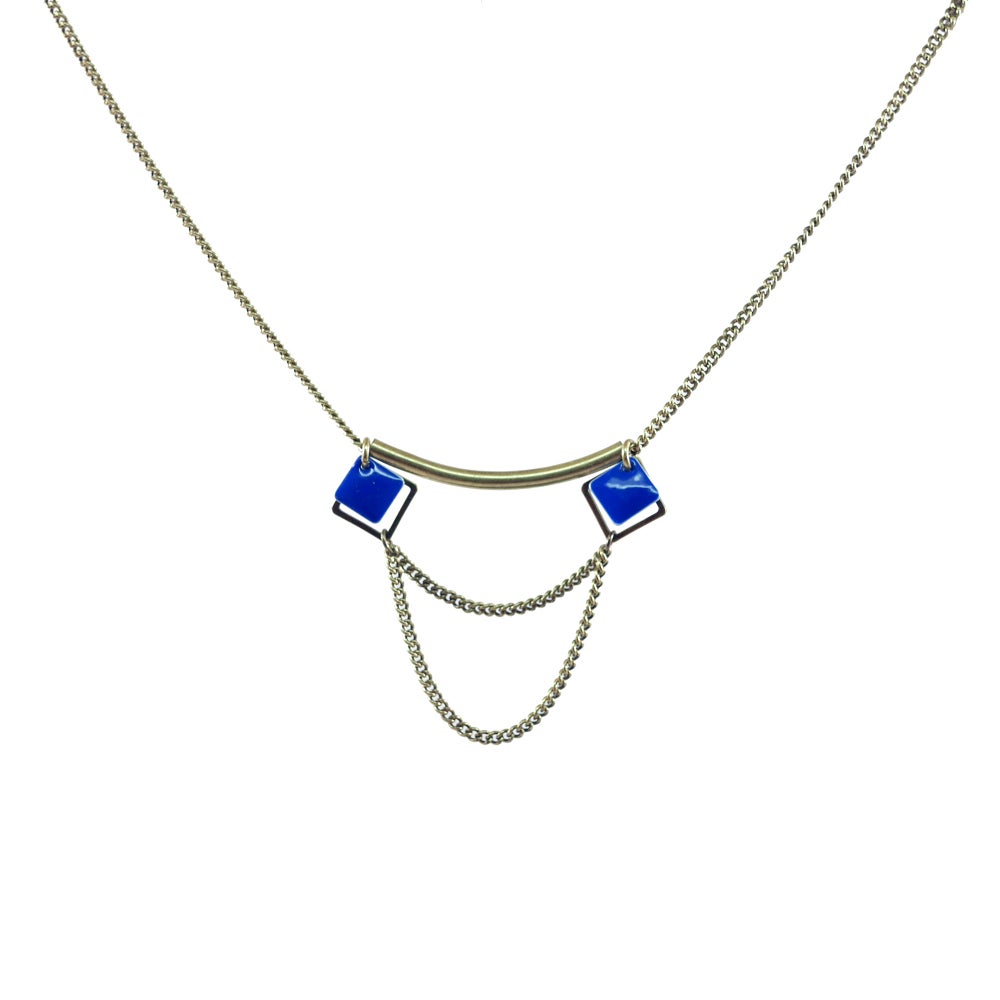 Collier fantaisie sequins émaillées carrés petit prix made in