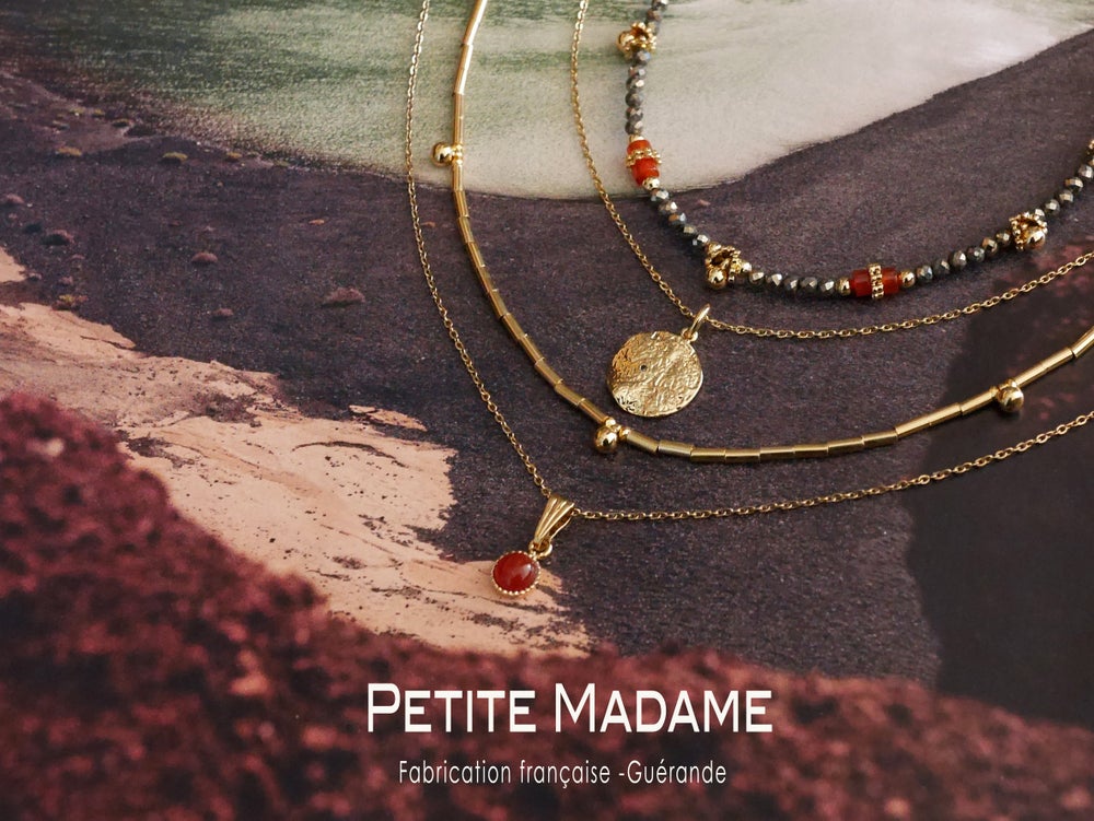 Collier médaille martellée