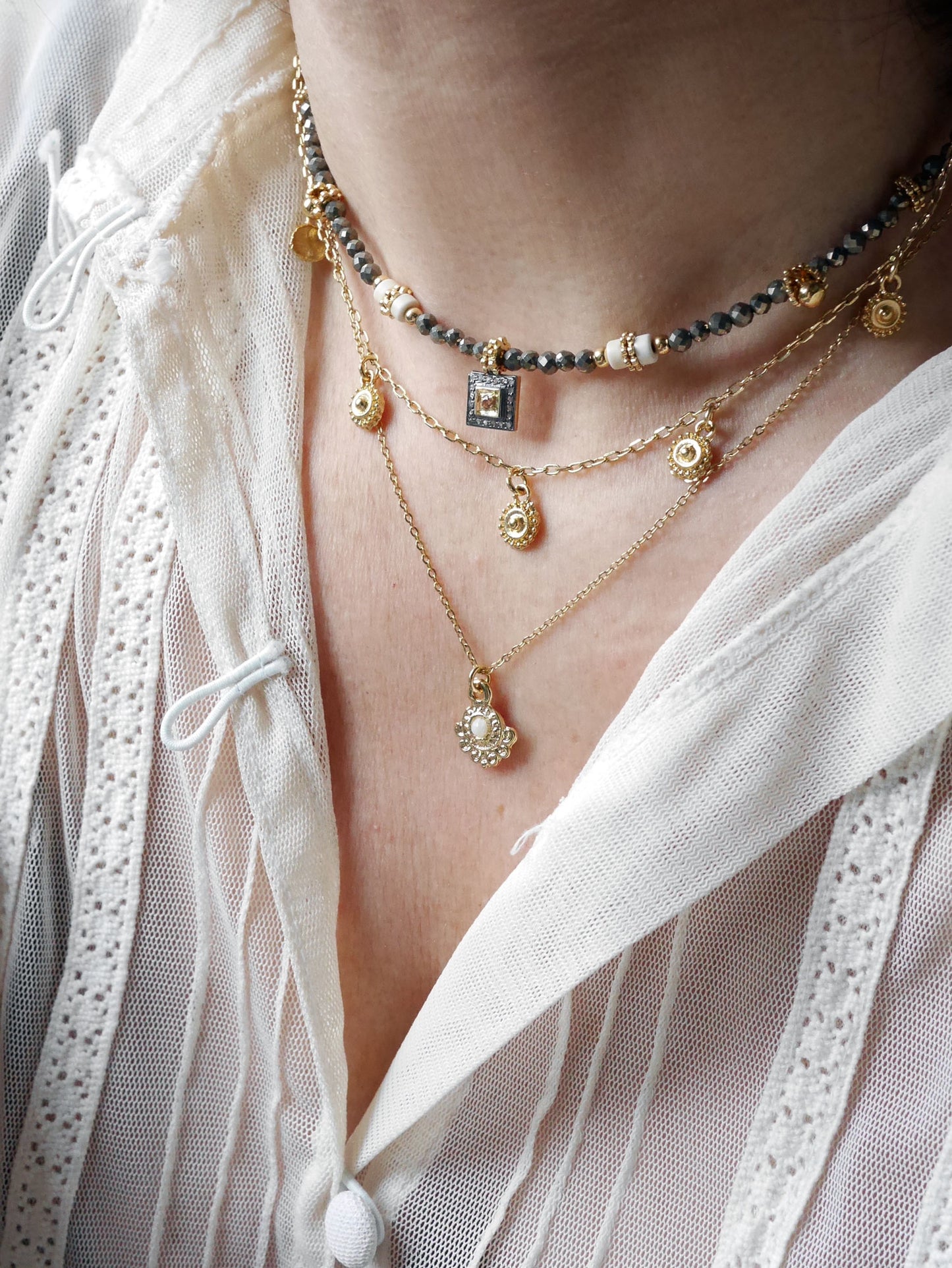 Collier Gina
