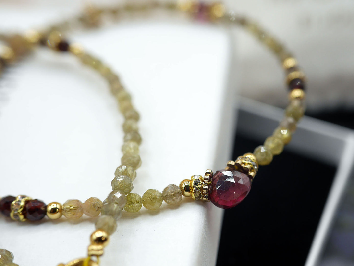 Collier Pépite Tanzanite et Grenat