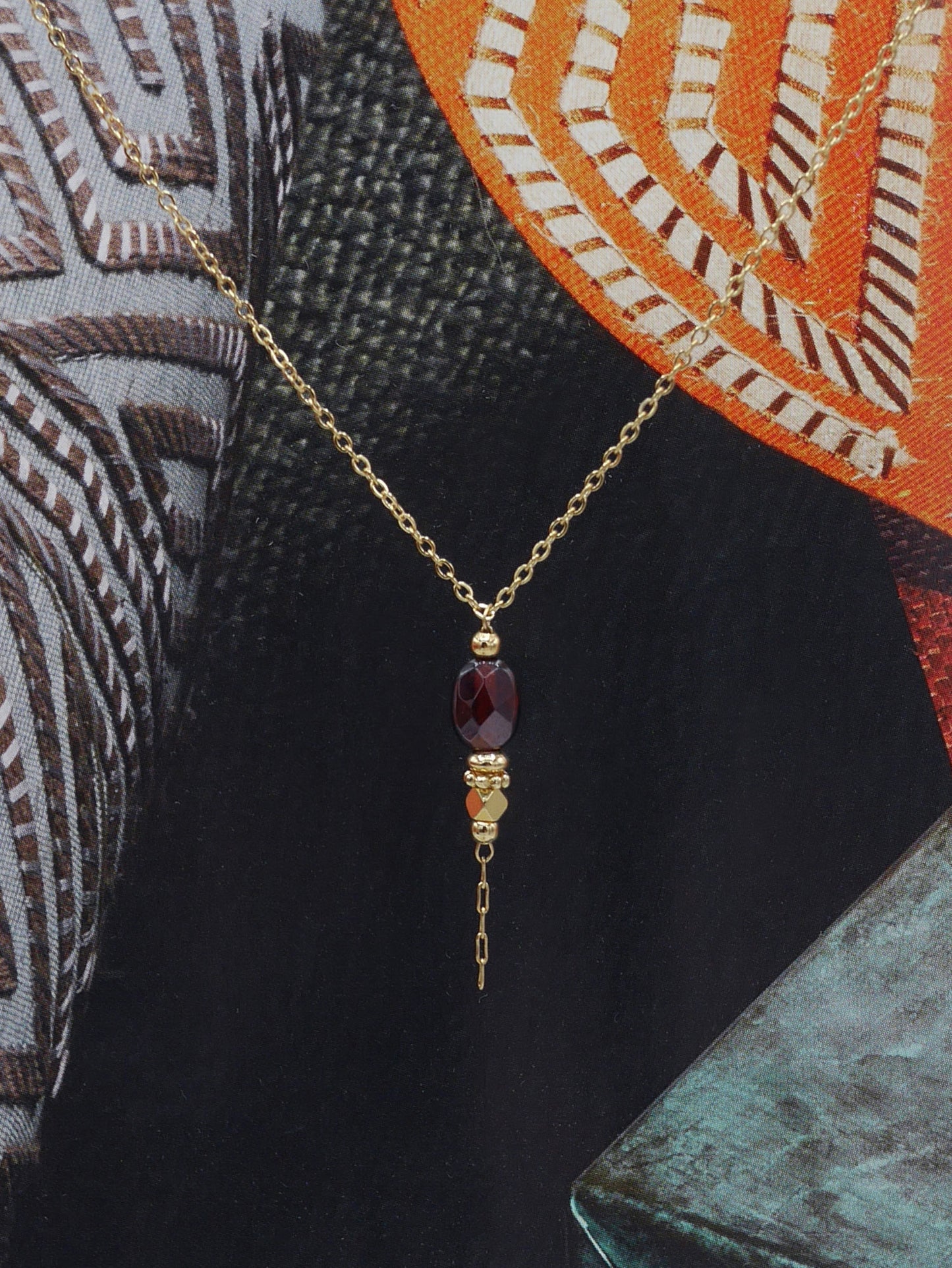 Collier Ovaline