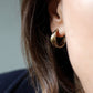 Boucles oreilles créoles épaisses ondulées - Eva Médium