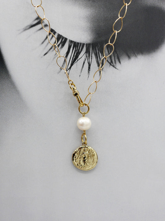 Collier Augusta