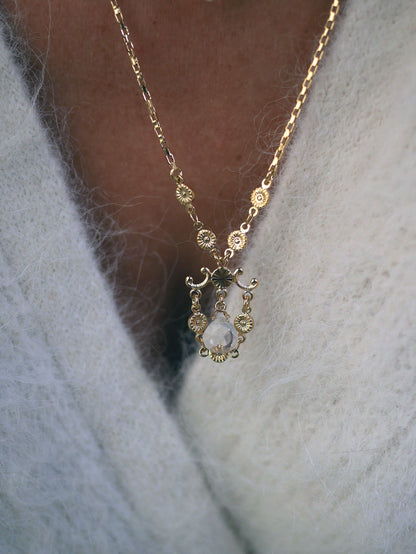 Collier long Opéra